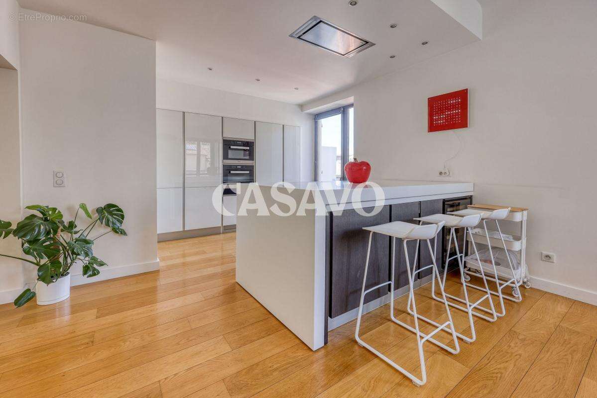 Appartement à AIX-EN-PROVENCE