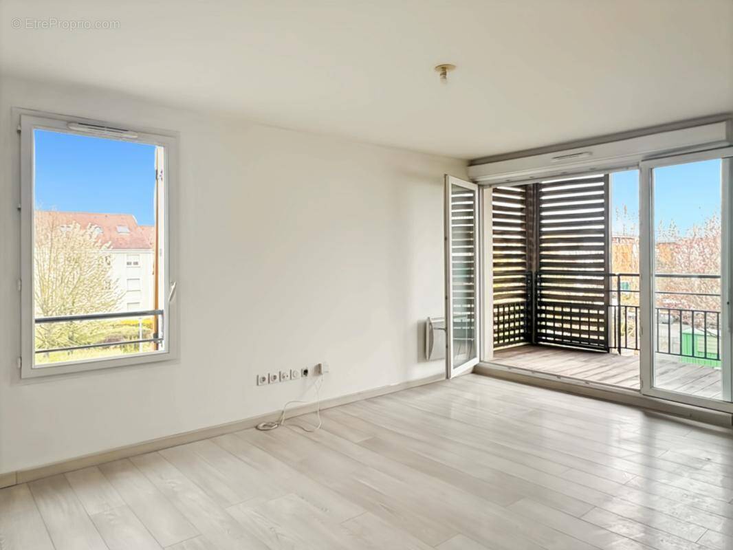 Appartement à LIEUSAINT