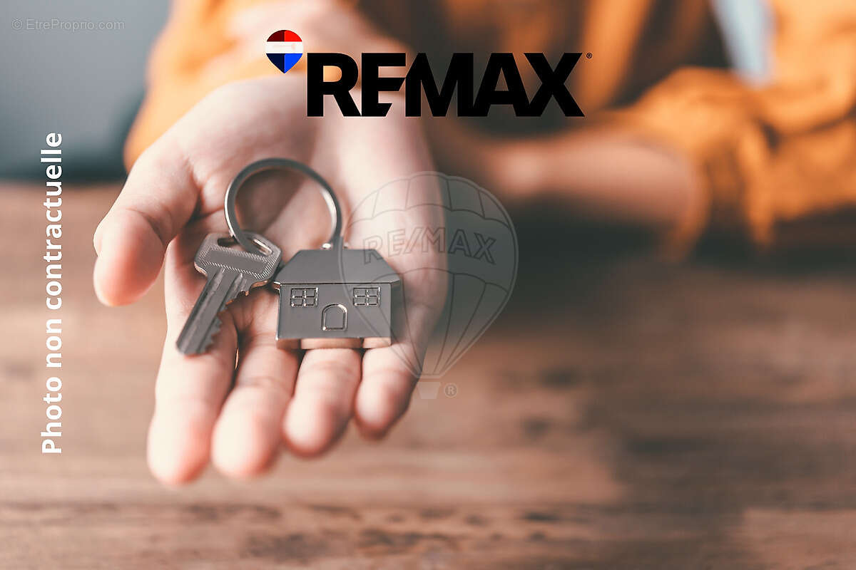 Terrain à SAINT-CHRISTOL-LES-ALES