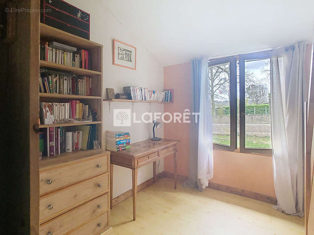 Maison Guer 156m² 5 chambres terrasse garage bureau cave - photo 9