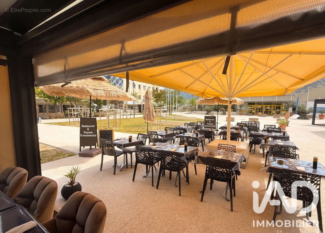 Commerce 65 m² à Aubagne  - photo 2