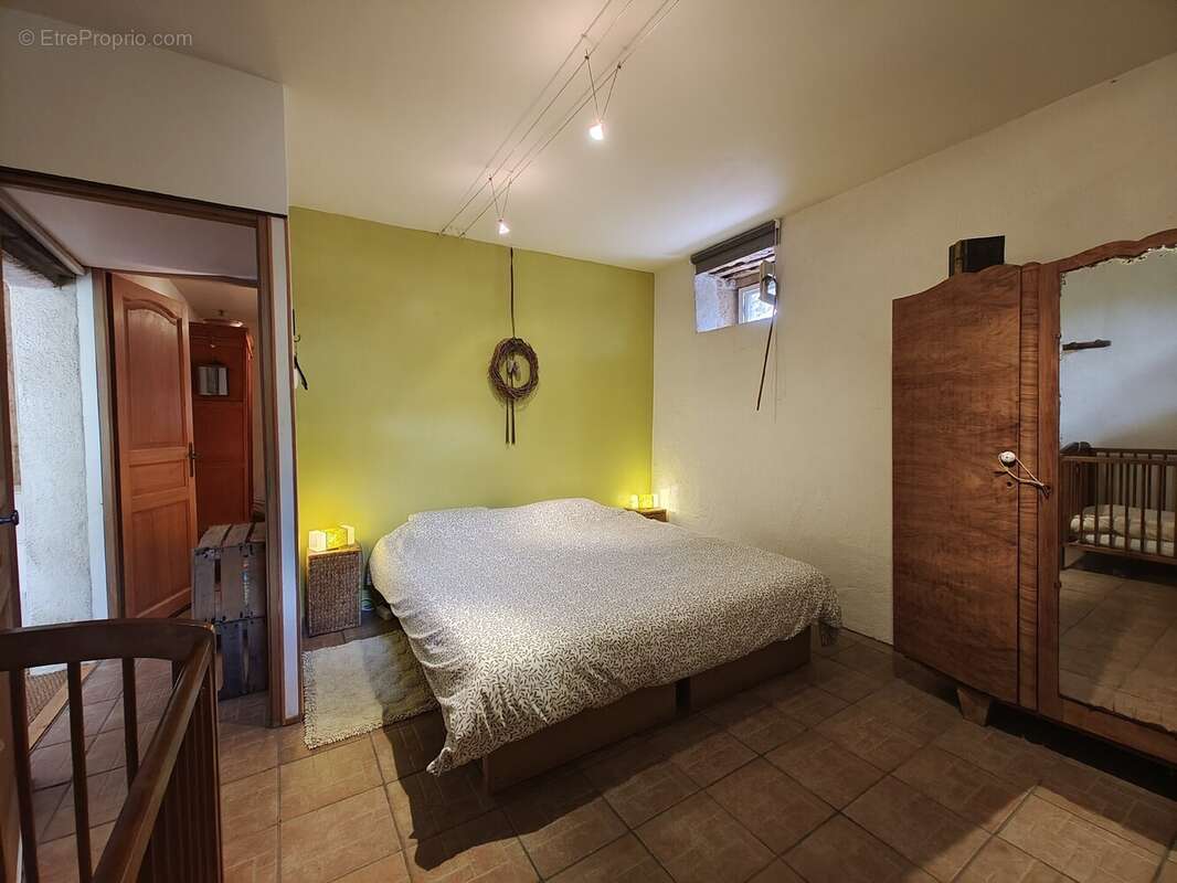Maison 306 m² à Promilhanes  - photo 6