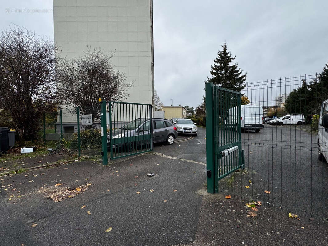 Appartement à MELUN