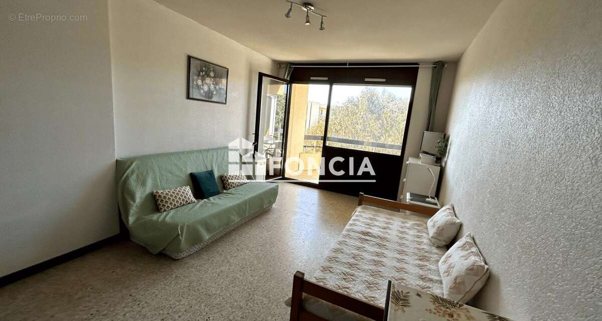 Appartement à BORMES-LES-MIMOSAS