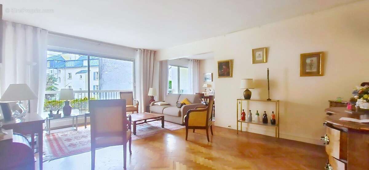 Photo 2 - Appartement à VERSAILLES
