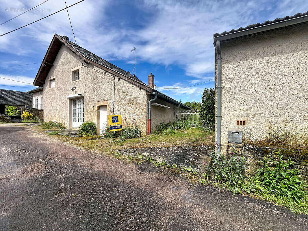 Maison à FRANCHEVILLE