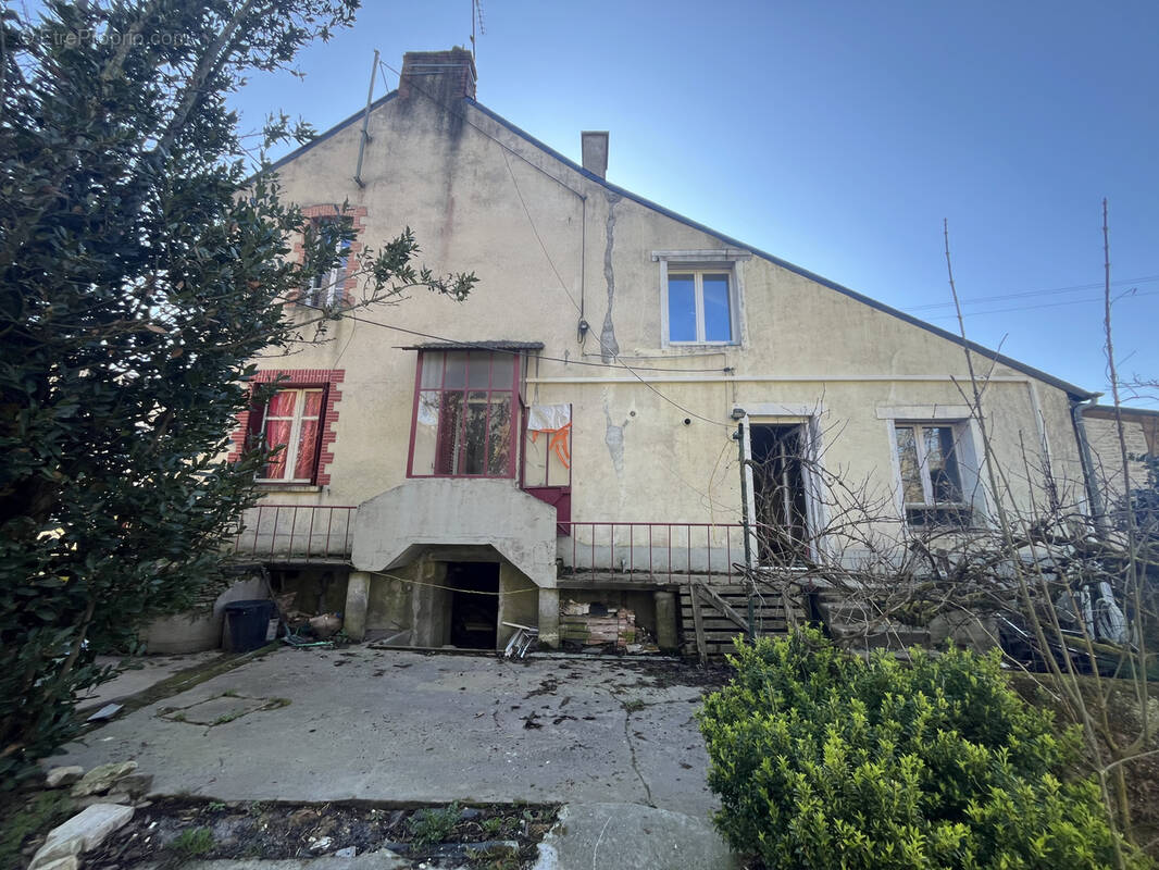 Maison à GUEMENE-PENFAO