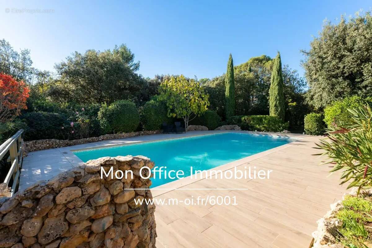 Maison à SAINT-MARC-JAUMEGARDE