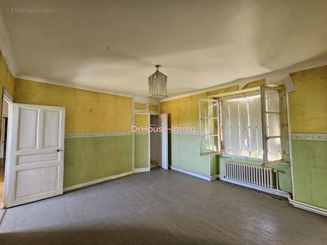 Maison 131 m² à Verruyes  - photo 8