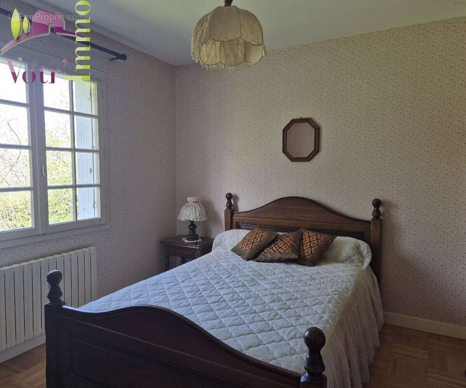 Maison à LOGONNA-DAOULAS