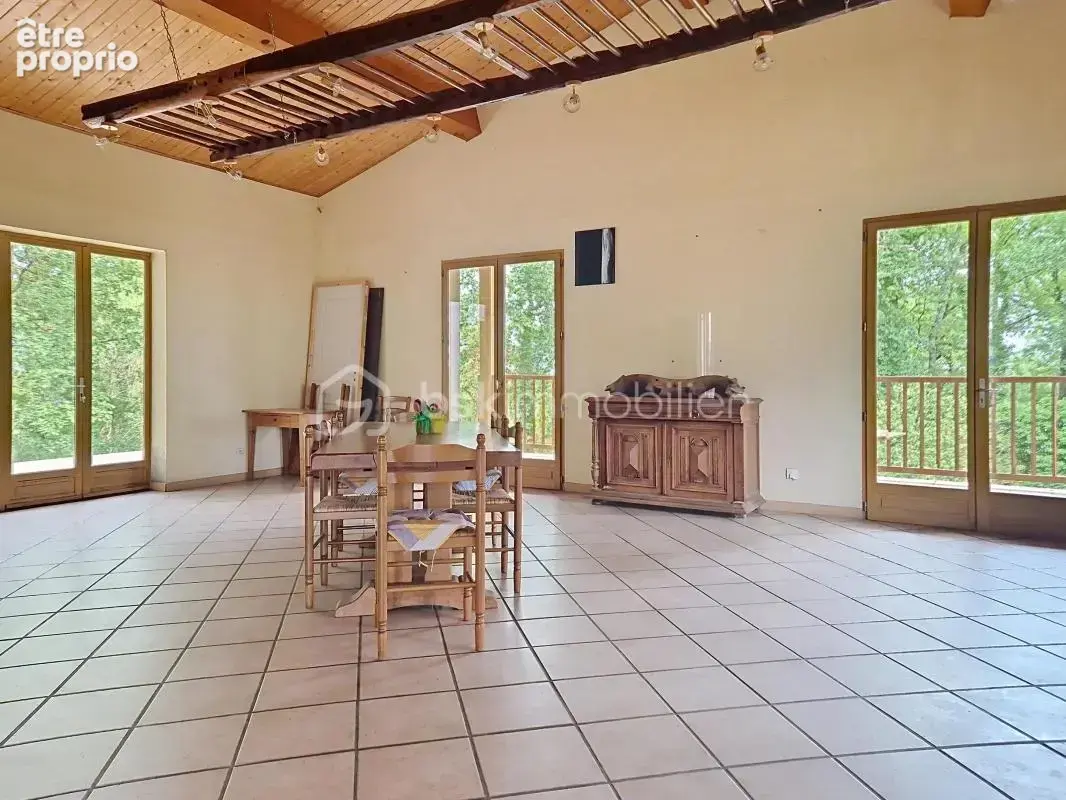 Propriété de caractère avec auberge sur plusieurs hectares – Lavit - photo 7