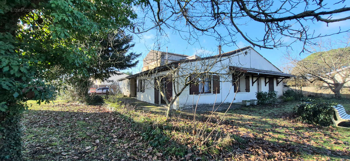 Maison à SAINTE-EULALIE