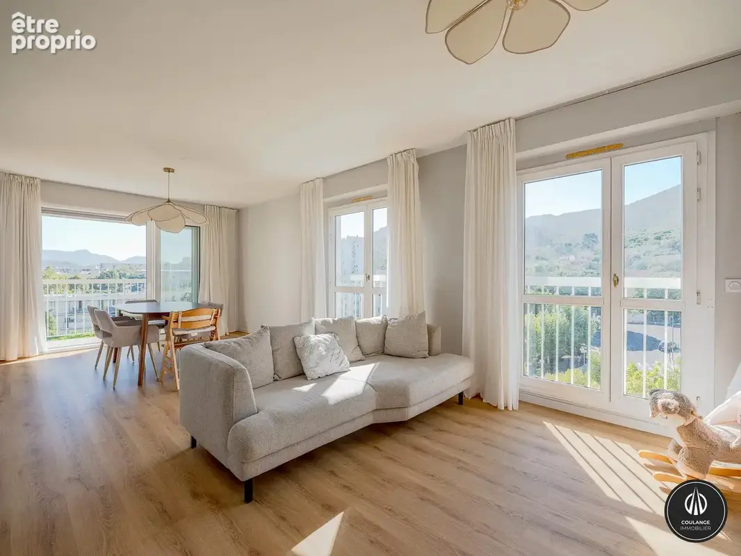 Marseille 10ème A vendre Appartement 5 pièces en étage - photo 4