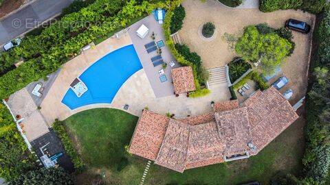 Maison à MOUGINS