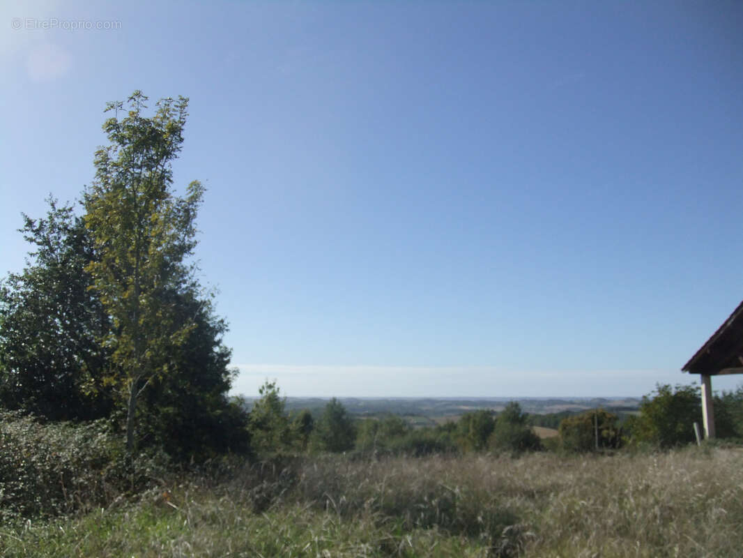 Maison à MAZEROLLES