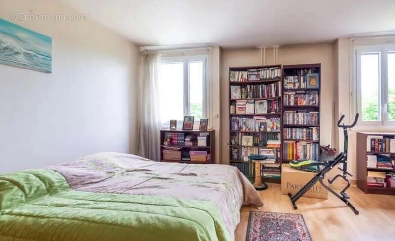 Appartement à vendre 5 pièces FRANCONVILLE (95) - photo 6