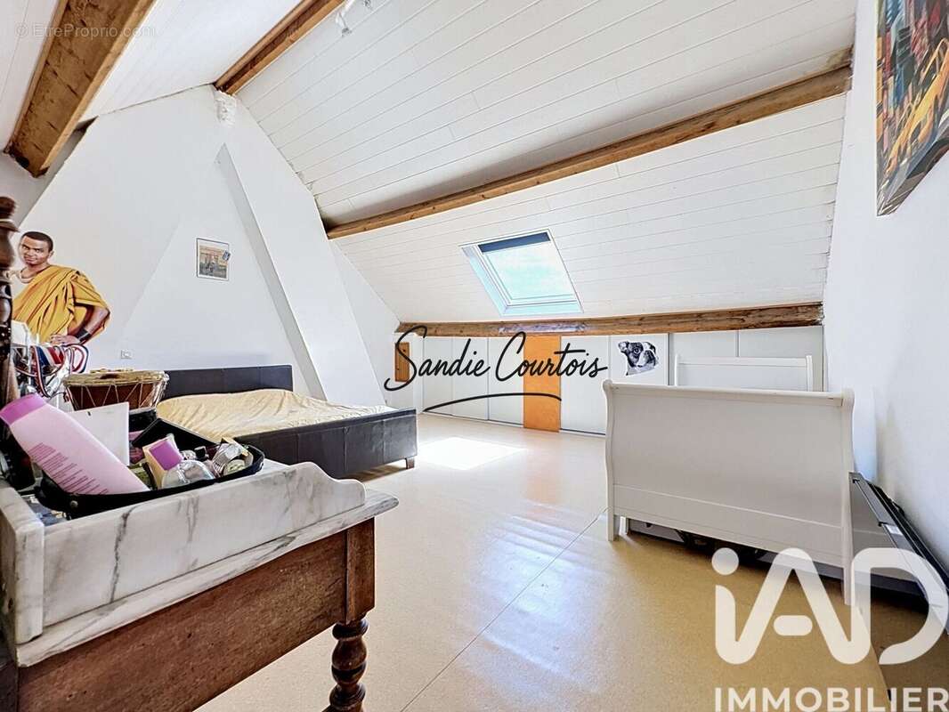 Maison 170 m² à Outreau  - photo 7