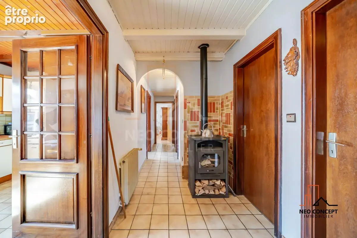 * MERTZWILLER - Spacieuse maison de 200 m² avec possibilité de séparation en 2 appartements sur 8.55 ares de terrain ! * - photo 10