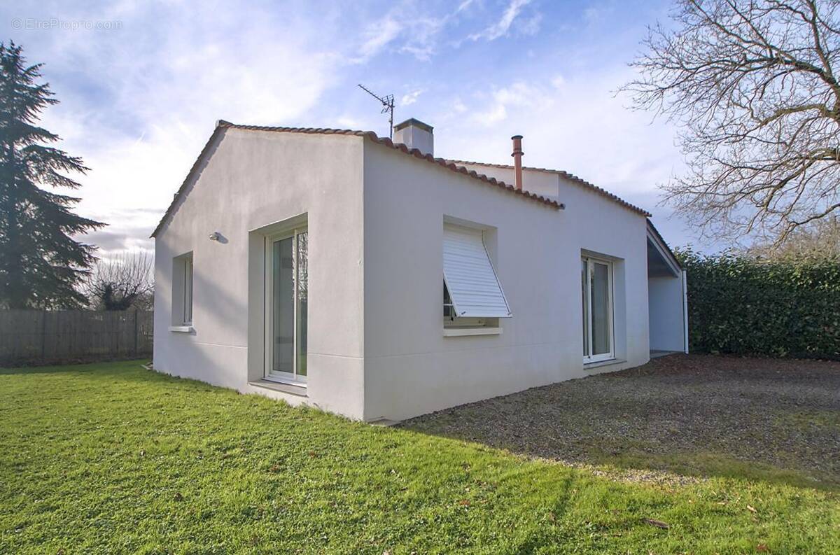 Maison à LE CHAMP-SAINT-PERE
