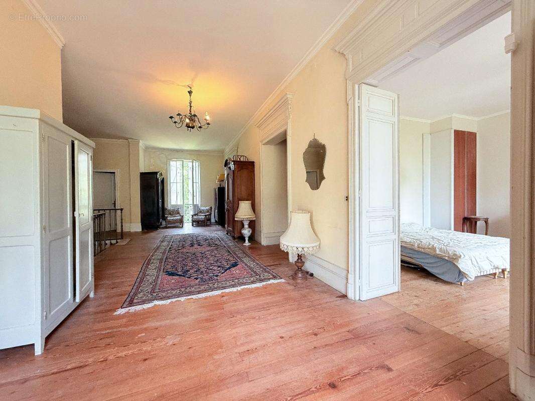 Maison à MONTAUBAN