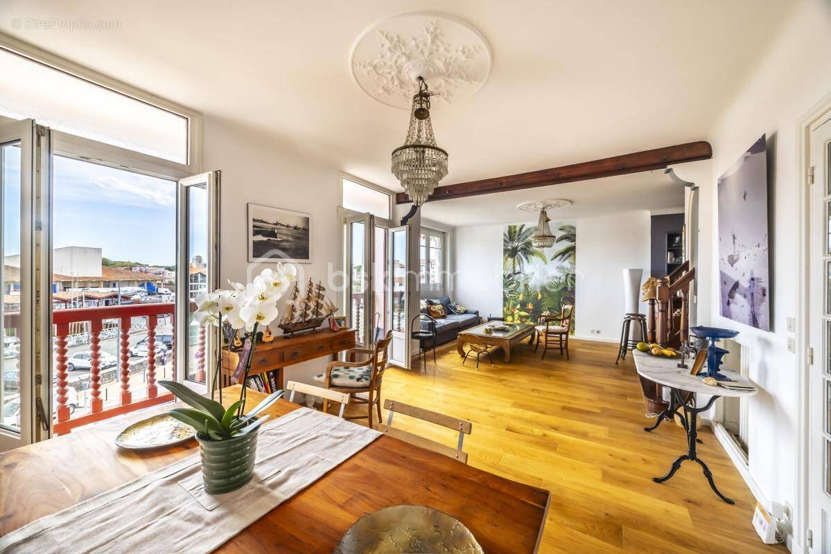 Appartement à CIBOURE