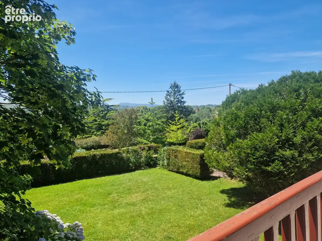 Magnifique maison avec piscine et jardin arboré - URRUGNE - photo 46