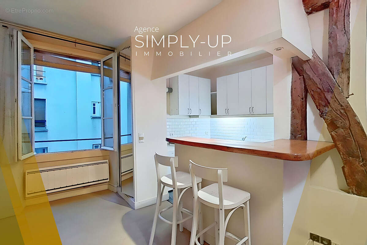 Appartement à PARIS-4E