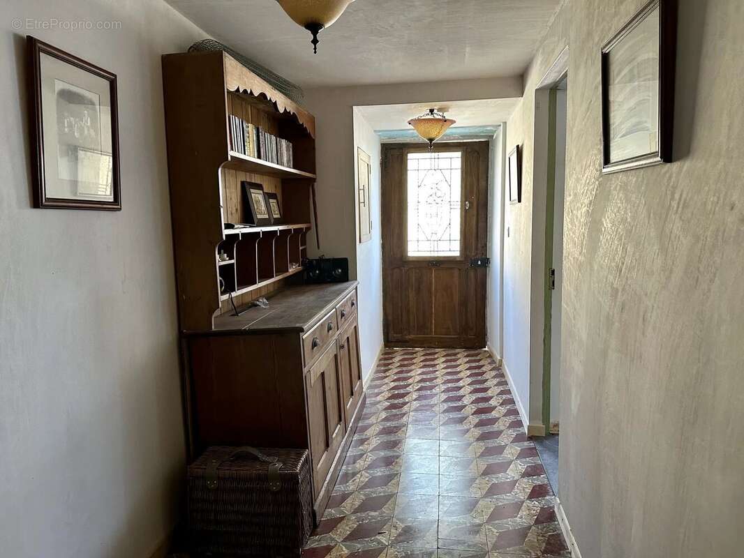 Maison à AUBETERRE-SUR-DRONNE