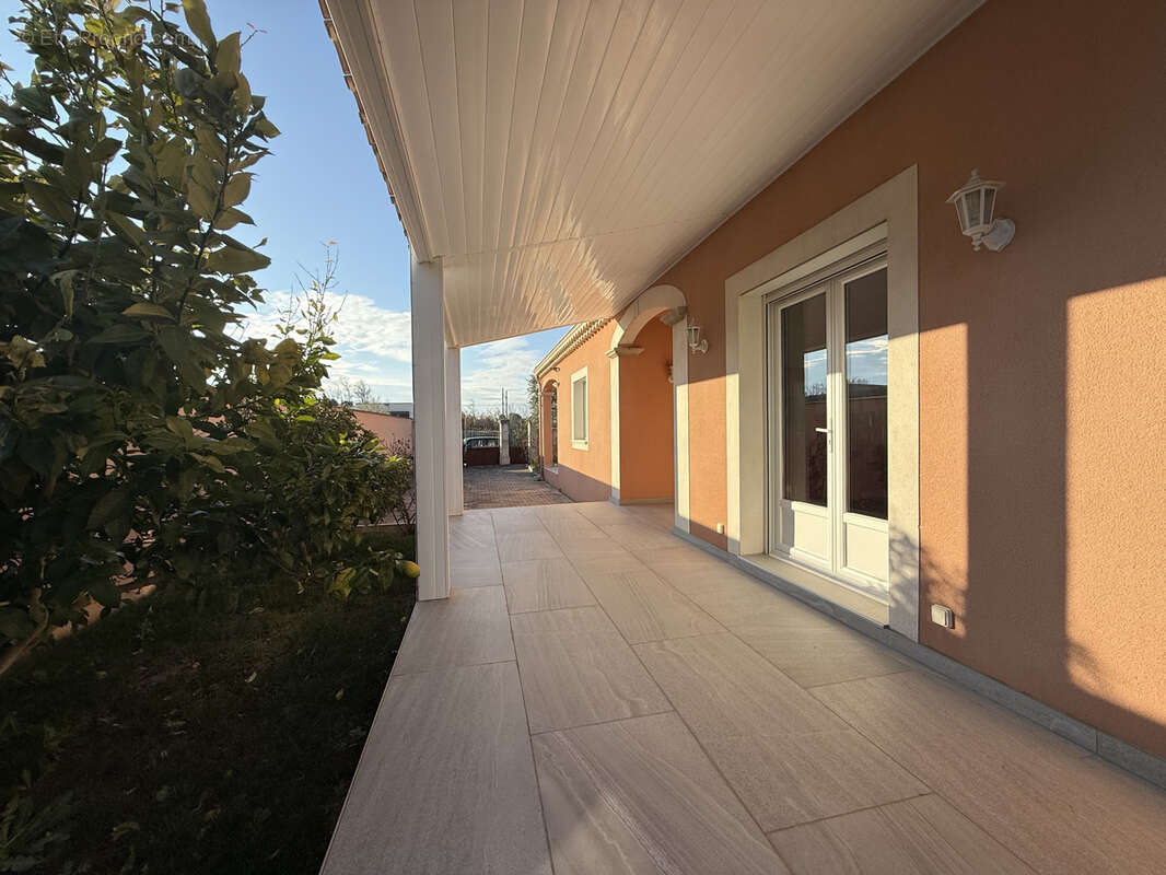 Maison à PIERRELATTE