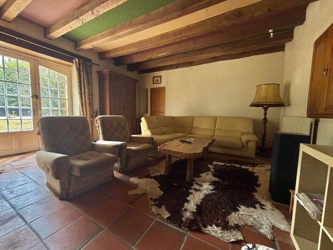 Maison 233 m² à Saint-Vincent-De-Cosse  - photo 4
