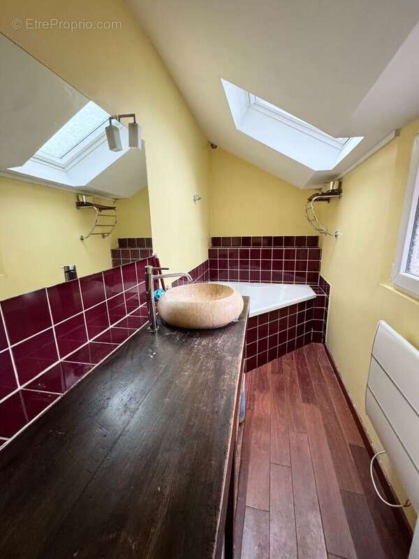 57653415g.jpg - Maison à MARINES