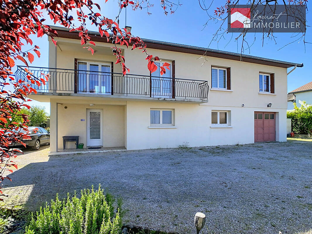 Maison à RANCY