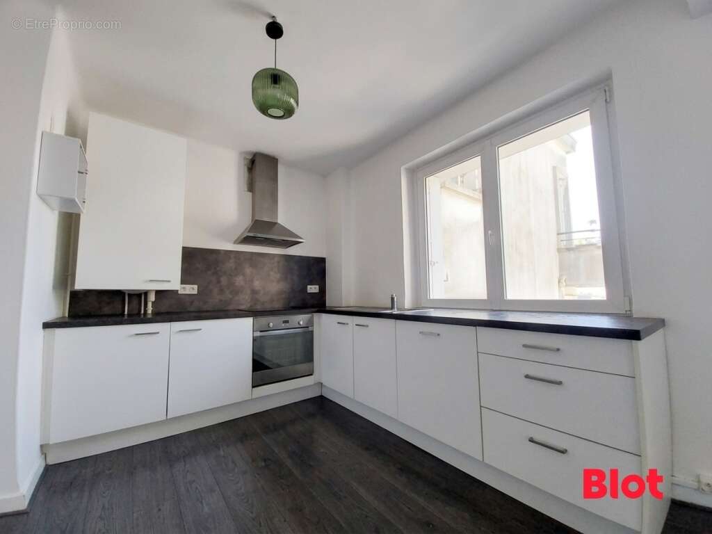 Appartement 67 m² à Brest  - photo 2