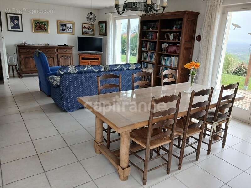 Maison à vendre 6 pièces  (163 m2) - photo 3