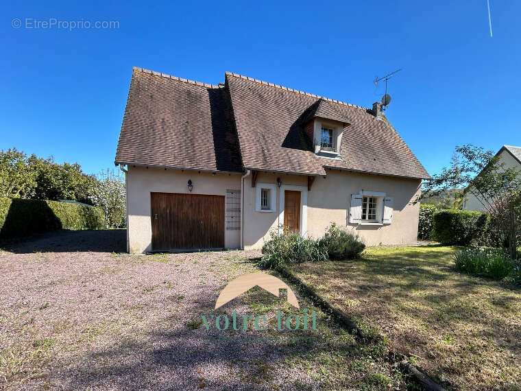 Maison à PONT-L'EVEQUE