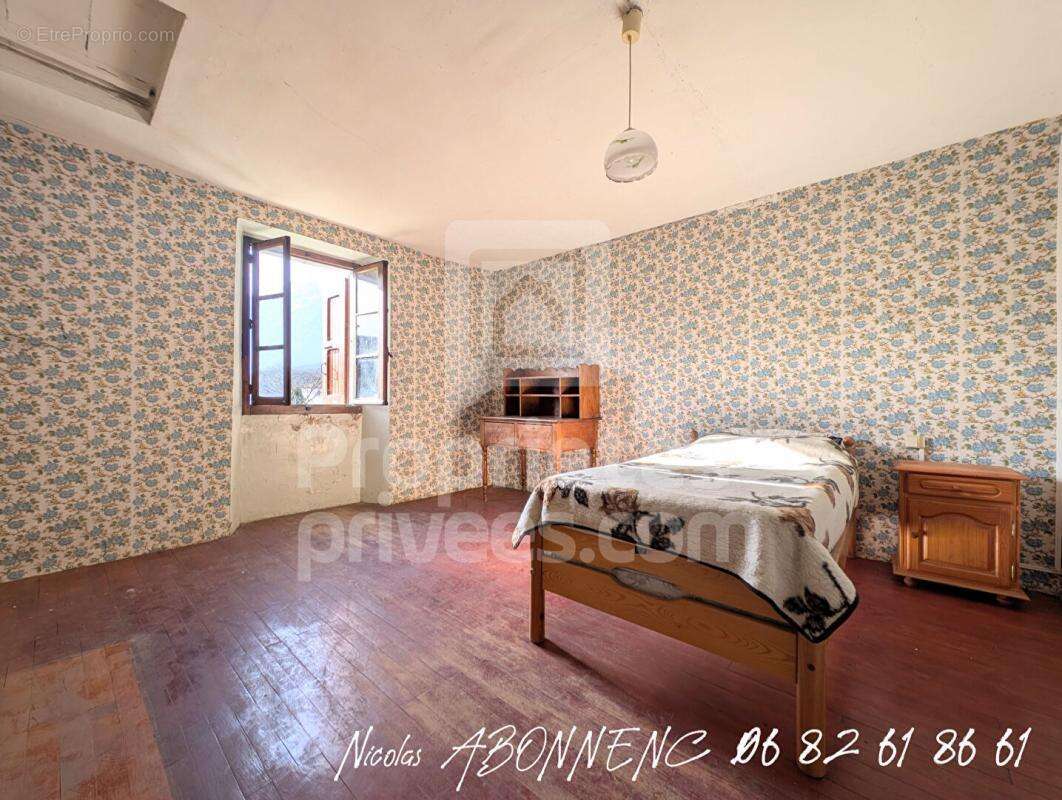 Maison à VARCES-ALLIERES-ET-RISSET