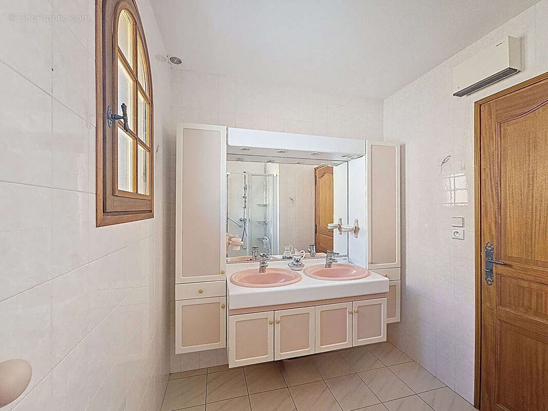 Maison à SAINT-CYPRIEN