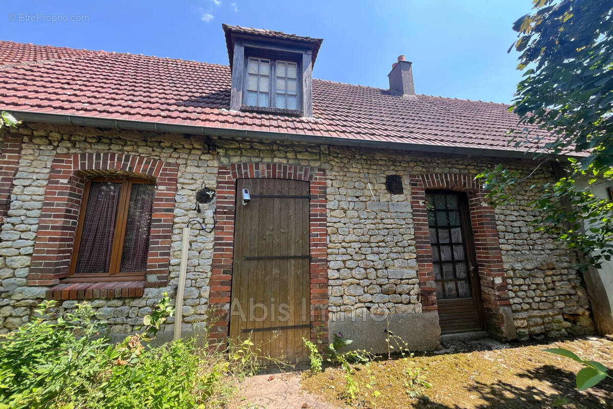 Maison à BEAUVILLIERS