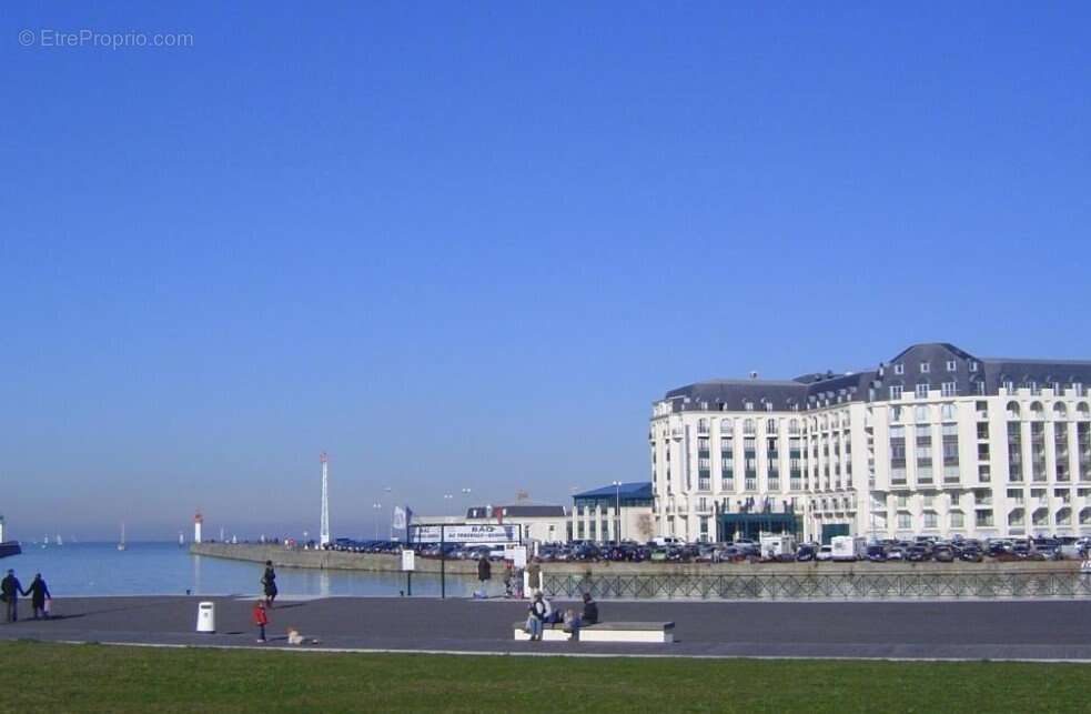 Investissement locatif  trouville sur mer  résidence de tourisme sowell hôtels le beach - 5,05 % de rentabilité - photo 12
