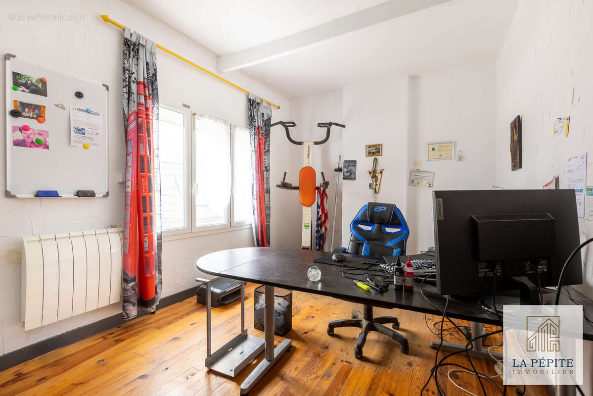 Maison à SAINT-AMAND-LES-EAUX