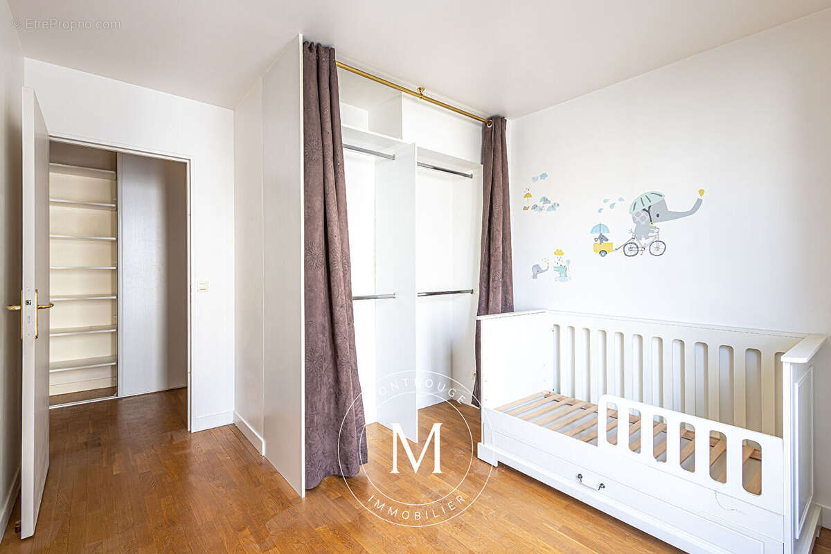 Appartement à MONTROUGE