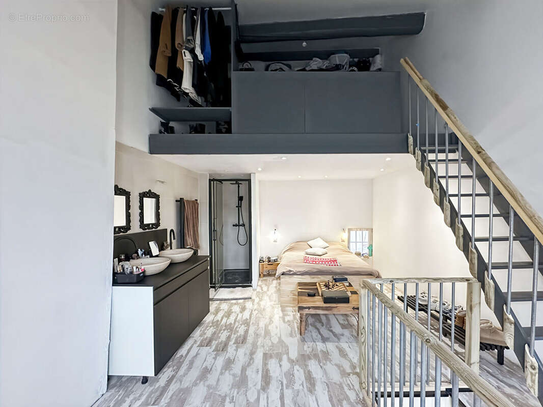 Maison à CABANNES