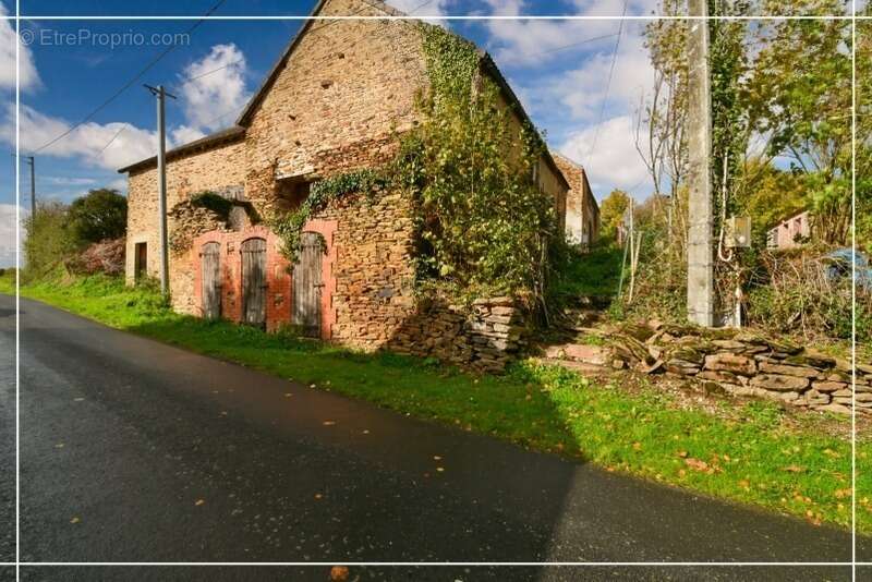 Authentique maison en pierres 180 m² - Investisseurs ou amoureux de rénovation - LIGNEROLLES (36) - photo 7