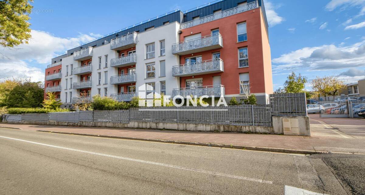 Appartement à AUBERGENVILLE