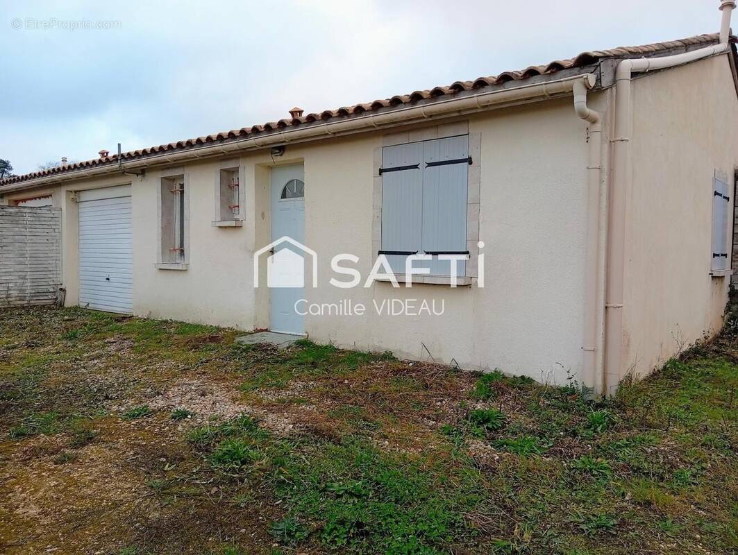 Photo 1 - Maison à MONTLIEU-LA-GARDE