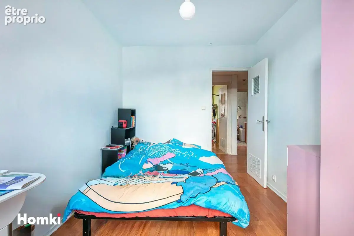 Appartement T4 de 82 m² à Saint-Martin-d'Hères 38400, Rue Saint-Exupéry - photo 7