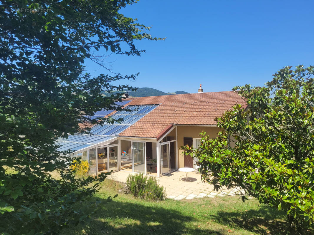 Maison à CHAUSSAN