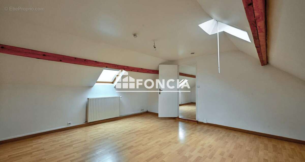 Maison à MANTES-LA-JOLIE