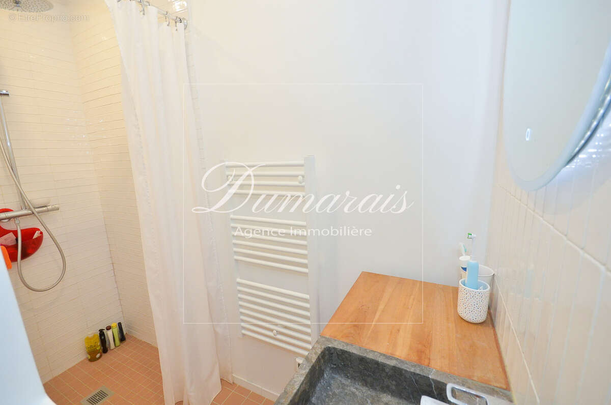 Appartement à PARIS-4E