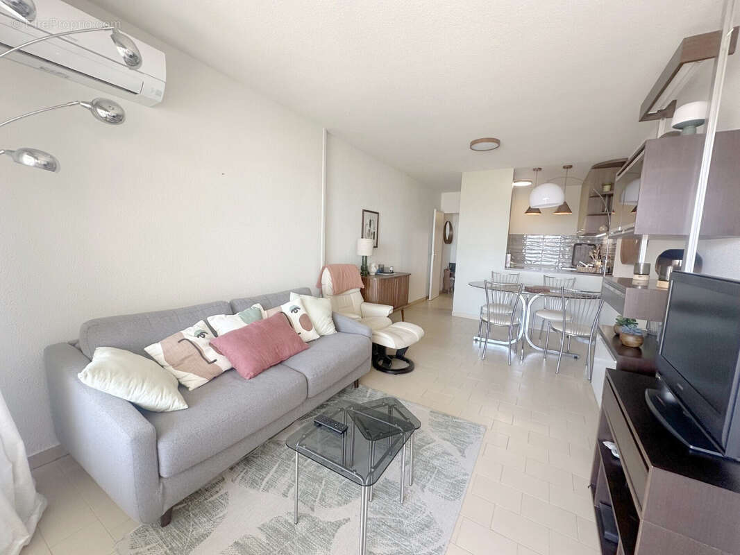 Appartement à CANDILLARGUES